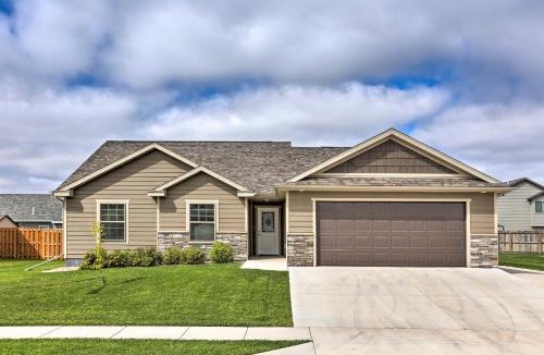 Rapid Valley House | Rapid City, Final Rally Weekend Base w/Patio