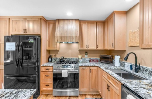 Mount Hood Village House | Recently remodeled riverfront home with fireplace firepit & W&D - dog-friendly