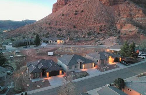 Kanab House | Red Canyon Bunkhouse at Kanab - New West Properties