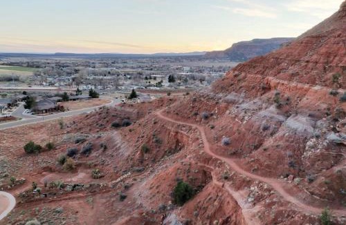 Kanab House | Red Canyon Bunkhouse at Kanab - New West Properties