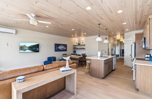 Garrison Villa | Red House #5A