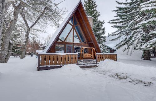 Red Lodge House | Red Lodge Cabin w/Hot Tub ~ 1/2 Mi to Downtown!