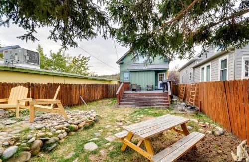 Red Lodge House | Red Lodge Home on Broadway - 15 Min to Ski Resort!