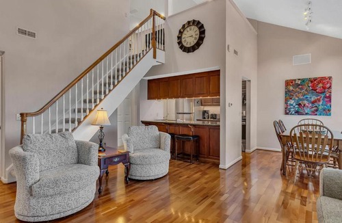 Indian Point House | Red Oak - 915
