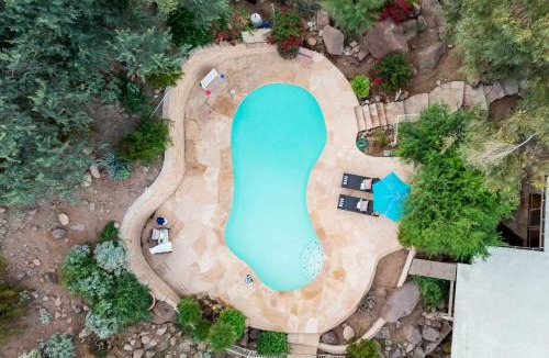 Camel Dale Properties House | Red Rock by AvantStay Desert Hideaway w View Pool
