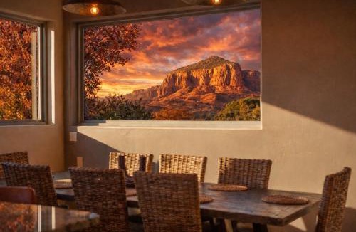 Oak Creek House | Red Rock Views - Heated Pool, Spa, Firepit, & Billiards - Luxe 6BR Sedona Retreat