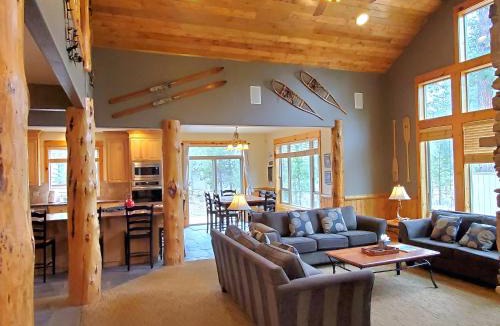 Sunriver House | Red Wing Lodge