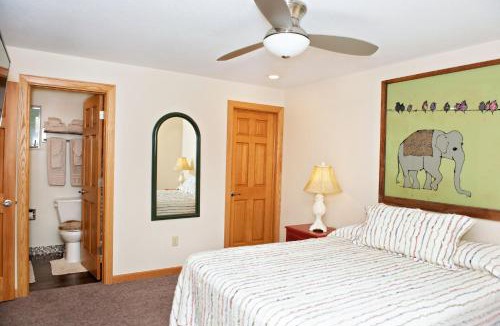 Manitou Springs Hotel | Red Wing Motel