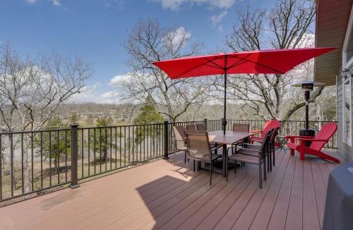 Kimberling City House | Reeds Spring Retreat w/Lakeview Deck + Grill