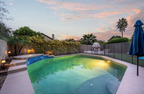 Desert Shires House | Reel fun Centrally Located w Movie Room Pool Hot Tub