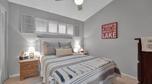 Village of Four Seasons House | REFLECTIONS 2BD2BABalconyPoolsHottub-4PP