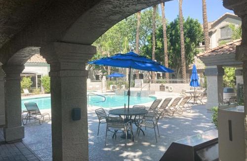 North Scottsdale House | Relax Inn