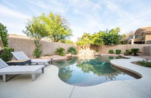 Fox Crossing House | Relaxing 4BR House with Pool Near Golf Club & Lake