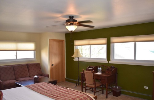 Gunnison Apartment | Relaxing apartment, fit for Base Camp adventures!