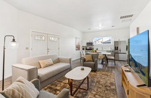 Sherwood Towne Apartment | Relaxing Casita - Pool - Spa - Prime Location