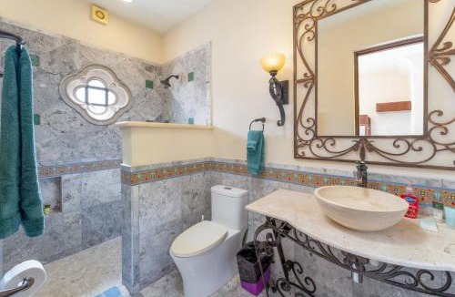 Nopolo House | Relaxing, modern home Loreto Bay with Amazing Views Bikes available