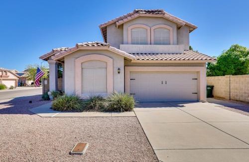 Paradise Valley Village House | Relaxing Phoenix Home - Outdoor Entertainment Area