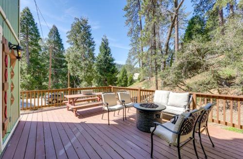 Crestline House | Remodeled Crestline Retreat: Walk to Lake Gregory!