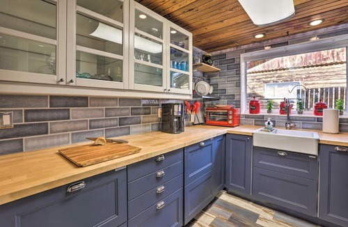 Twin Lakes House | Remodeled Lake Cabin, Stunning Mtn View, New Patio
