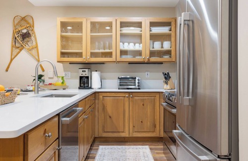 Edwards Condo | Remodeled Pinecone Lodge 2BR with A/C, Pool, Hot Tub, in Arrowhead Village
