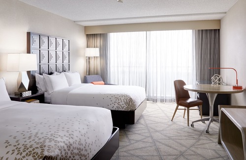 Northeast Park Hill Hotel | Renaissance Denver Central Park Hotel