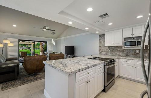 Palm Desert Apartment | Renovated Desert Escape - Steps Away from Pool