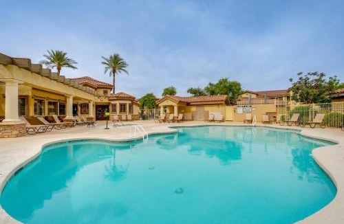 Parkwood Ranch House | Resort-Style Pools & Hot Tubs! Mtn-View Mesa Condo