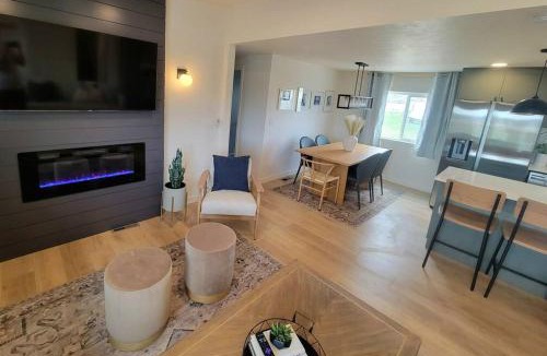 Garden City House | Retreat at Bear Lake: Perfect for Your Stay