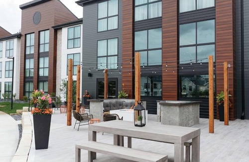 Urbandale Hotel | Revel Hotel, Tapestry Collection By Hilton
