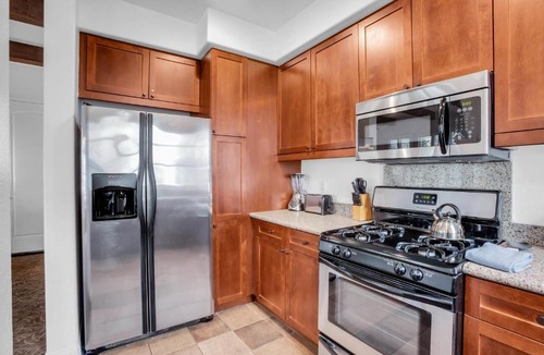La Quinta Apartment | Revitalized Desert Getaway #A