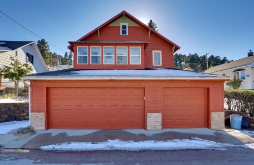 Deadwood House | Ride the Black Hills! Home w/Garage Near Sturgis