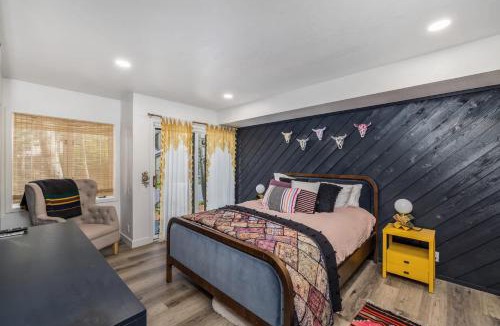 Avon House | Ridgepoint Retreat - Mountain Escape for 8 with Resort Amenities