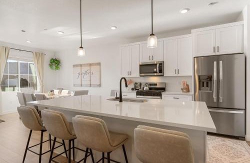St. George House | Ripple Holiday Home townhouse