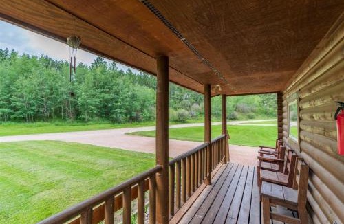 Hill City House | Rippling Creek Haven