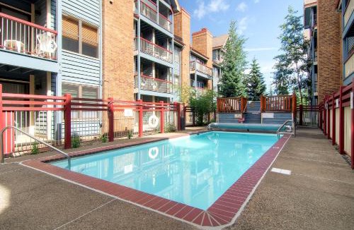 Historic District Apartment | River Mountain Lodge