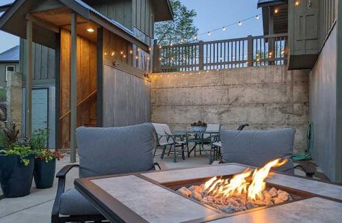 Winthrop Hotel | River Pines Inn