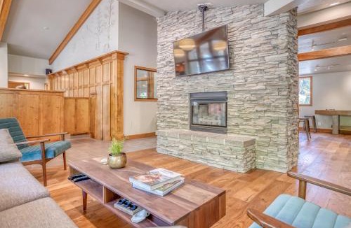 Century West House | River Ridge 316B