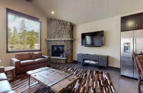 River Run House | River Run Townhomes - 3 Bedroom - Walk To Slopes!
