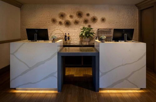Napa Hotel | River Terrace Inn