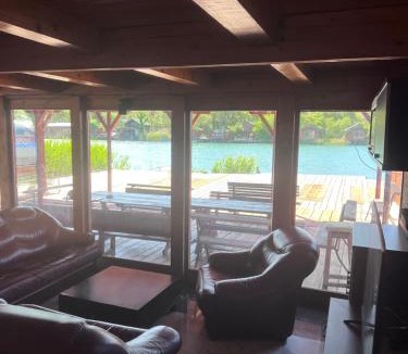 Ulcinj House | River view