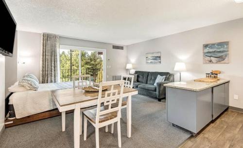 Bend House | Riverfront Condo-No Better Place in Bend