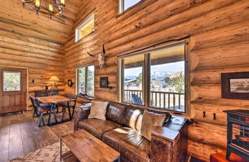 Buena Vista House | Riverfront Retreat w/Hot Tub: Fish & Hike!