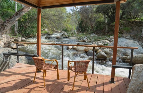 Three Rivers House | Rivers Edge Spa River Access and Karaoke
