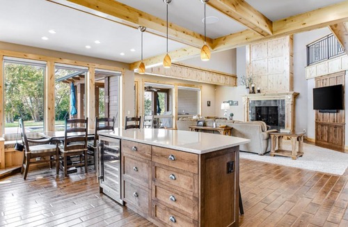 Orondo House | Riverside Luxury