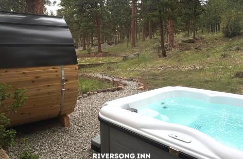 Estes Park Bed & Breakfast | Riversong Inn Retreat
