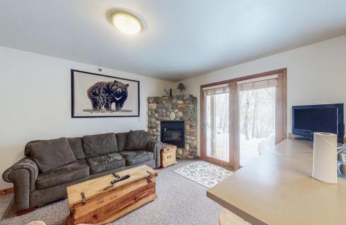 Grand Lake Apartment | Riverview Condo #7