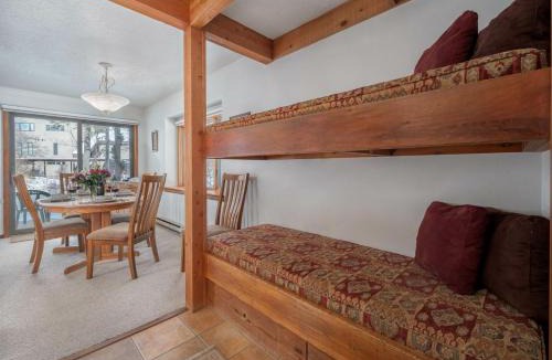 Moose Wilson Road Apartment | RMR: Chokeberry 3814 Condo in The Aspens Wilson
