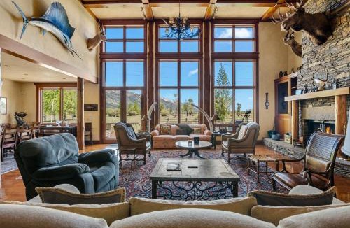 Moose Wilson Road House | RMR: Mallory House in The AspensWilsonWY