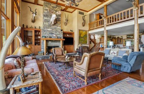 Moose Wilson Road House | RMR: Mallory House in The AspensWilsonWY