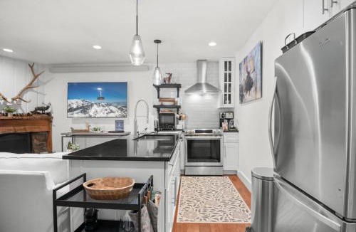 Moose Wilson Road Apartment | RMR: Spruces 13 - The Elks Condo in The Aspens